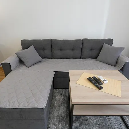 Porta Apartment *