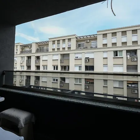 Porta Apartment